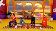 「サタフト~LIFE WITH FOOTBALL~」に出演する(左から)EXIT、前園真聖、佐久間みなみアナ。(c)フジテレビ
