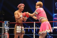 左から不可思、ゴリエ。