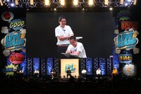 「笑い飯・千鳥の大喜利ライブ～LIVE STAND スペシャル～」の様子。