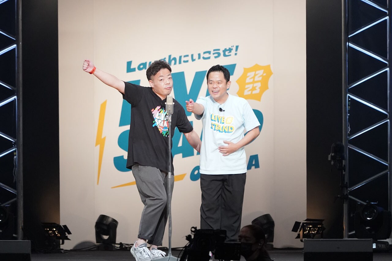 ダイアン、ハプニングにも動じず大阪城ホールにスッと出る