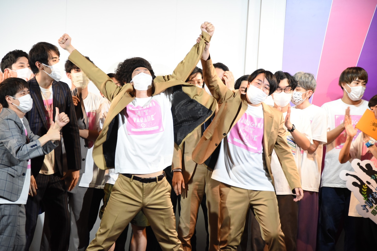 優勝が決定した瞬間のまんじゅう大帝国。