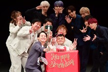 「ZiDol vs OCTPATH」のエンディングではサプライズでスーズ高見の誕生日が祝われた。