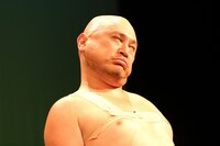 ハリウッドザコシショウ（撮影：二瓶 彩）