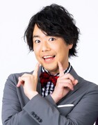 ドラマ「壁サー同人作家の猫屋敷くんは承認欲求をこじらせている」でナレーターを務める、ぺこぱシュウペイ。