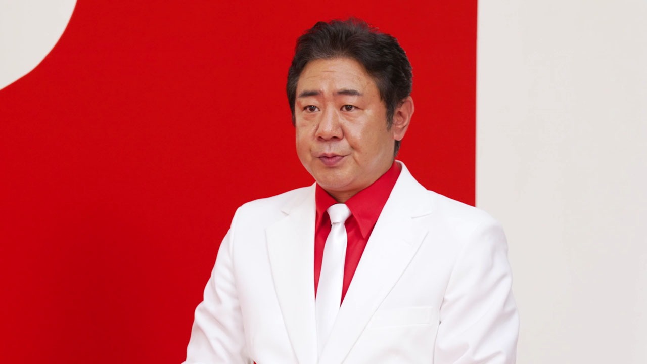 「日清ヨーク 毎日のむ血圧ケアヨーグルト『血圧にやさしい漫才』編」より。