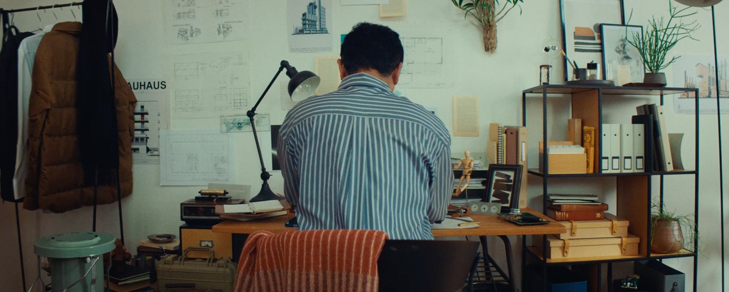 WebCM「期待しない息子」編より。
