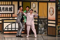 「オールスター即興LIVEコメディ アドリバー」より。