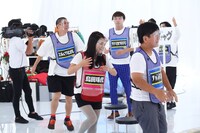 「千原ジュニアの座王～ギャガ―芸人SP～」のワンシーン。(c)カンテレ