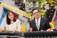 小澤陽子アナとアリタ哲平。(c)フジテレビ