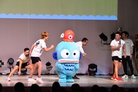 「マッチョさんが転んだ」に挑戦するハンギョドン。