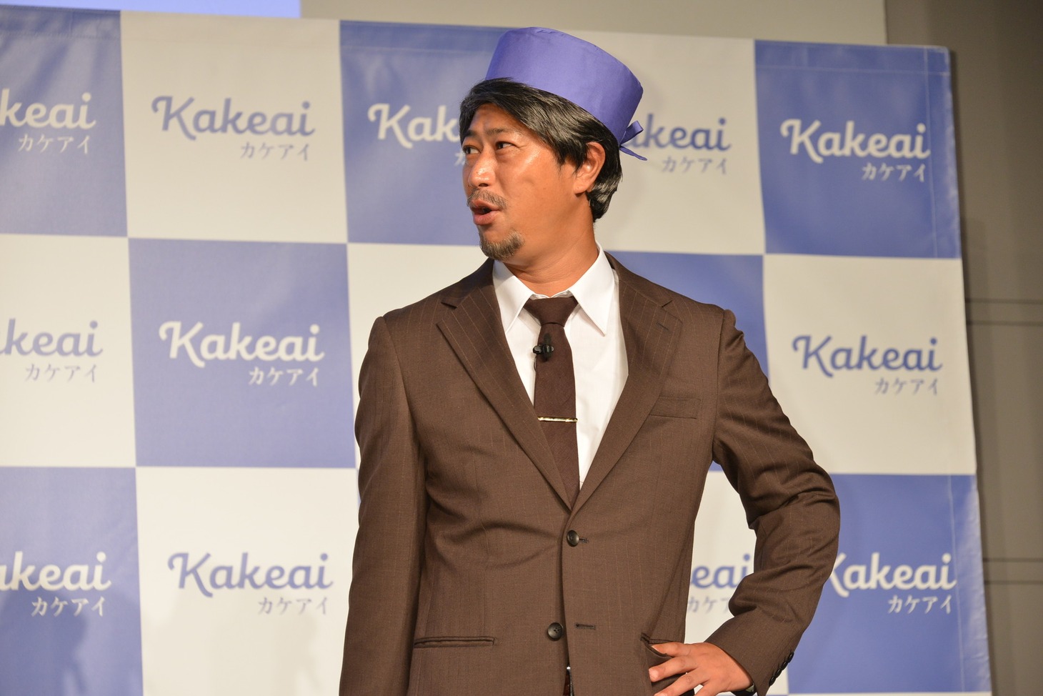 パンサー尾形
