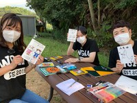 DVD「和牛のA4ランクを召し上がれ！」初回限定版の特典は和牛と高野アナウンサーそれぞれがデザインした「A4ランクのB6ノート」3冊セット。