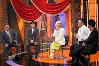 左から、サンドウィッチマン、野沢直子、アンタッチャブル。(c)テレビ朝日