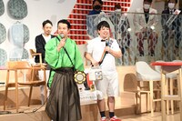 GAG・SJいわく「吉本を代表する物ぶら下げる系芸人の2大巨頭」。