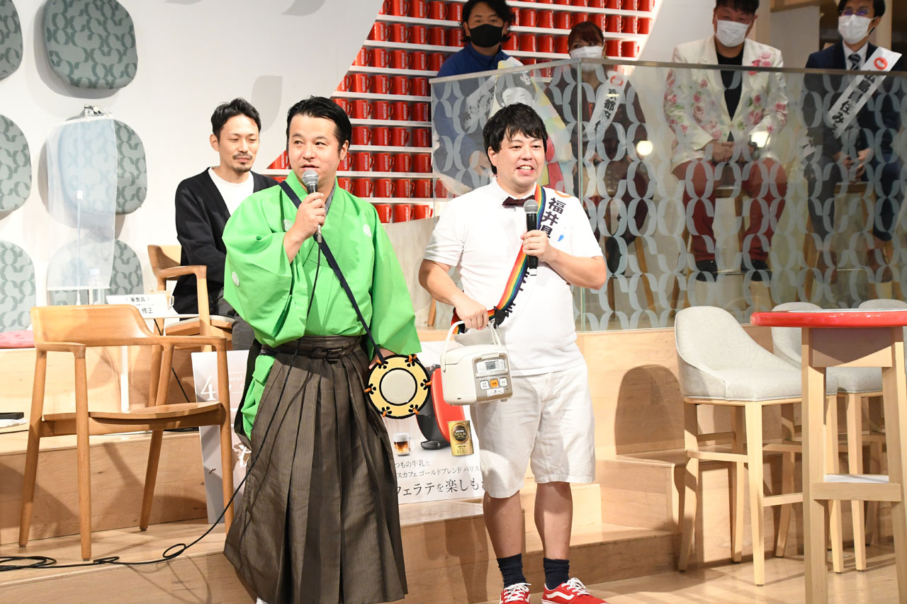GAG・SJいわく「吉本を代表する物ぶら下げる系芸人の2大巨頭」。