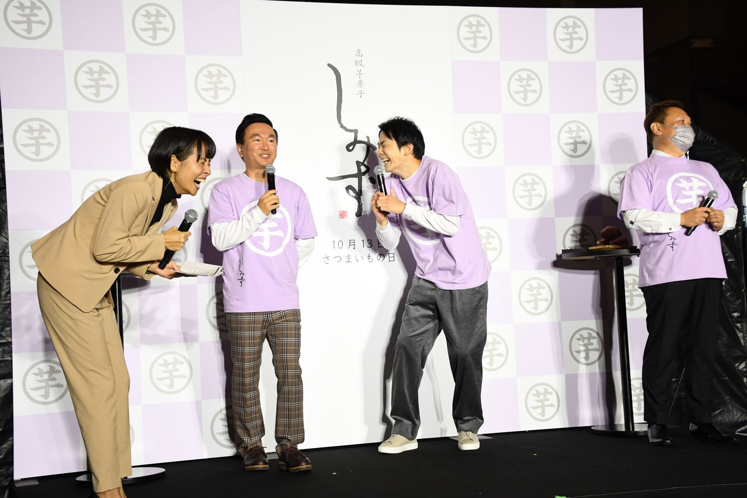 「高級芋菓子しみず『さつまいもの日』感謝イベント」の様子。