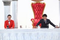 左からお～い！久馬、千原ジュニア。(c)カンテレ