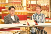 「中居正広の金スマスペシャル」にゲスト出演する、加藤茶、加藤綾菜夫妻。(c)TBS
