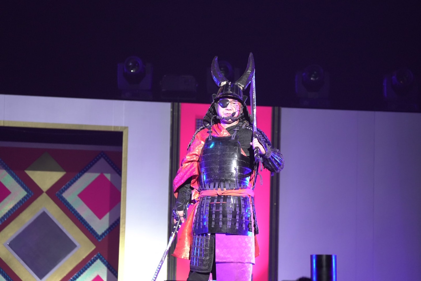 ノコギリ（錦鯉・渡辺）