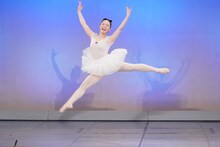 松浦景子（写真：吉本興業提供）