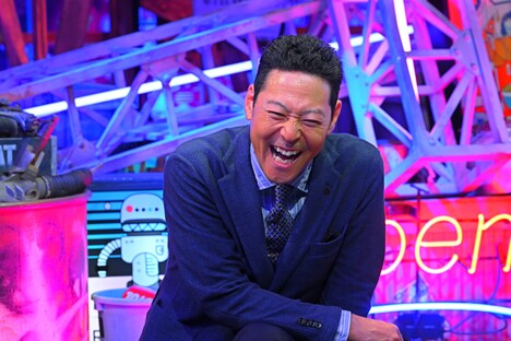 東野幸治 (c)TBS
