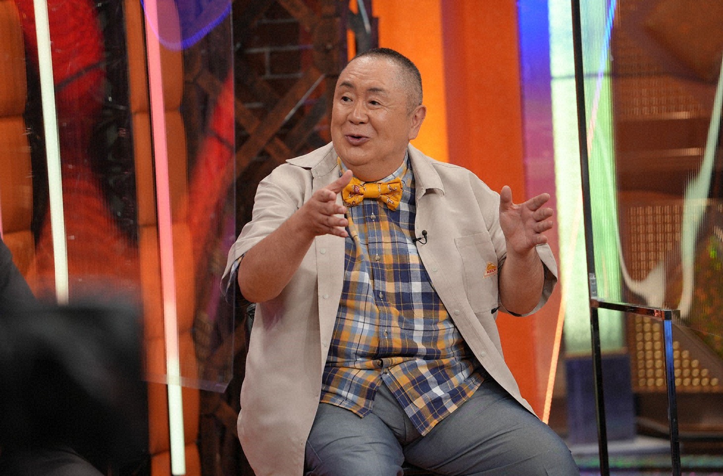 松村邦洋 (c)テレビ朝日