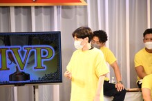 MVP受賞に戸惑いを隠せないインパルス板倉。