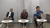 審査員のやなぎ浩二、楠本見江子、新井崇史。