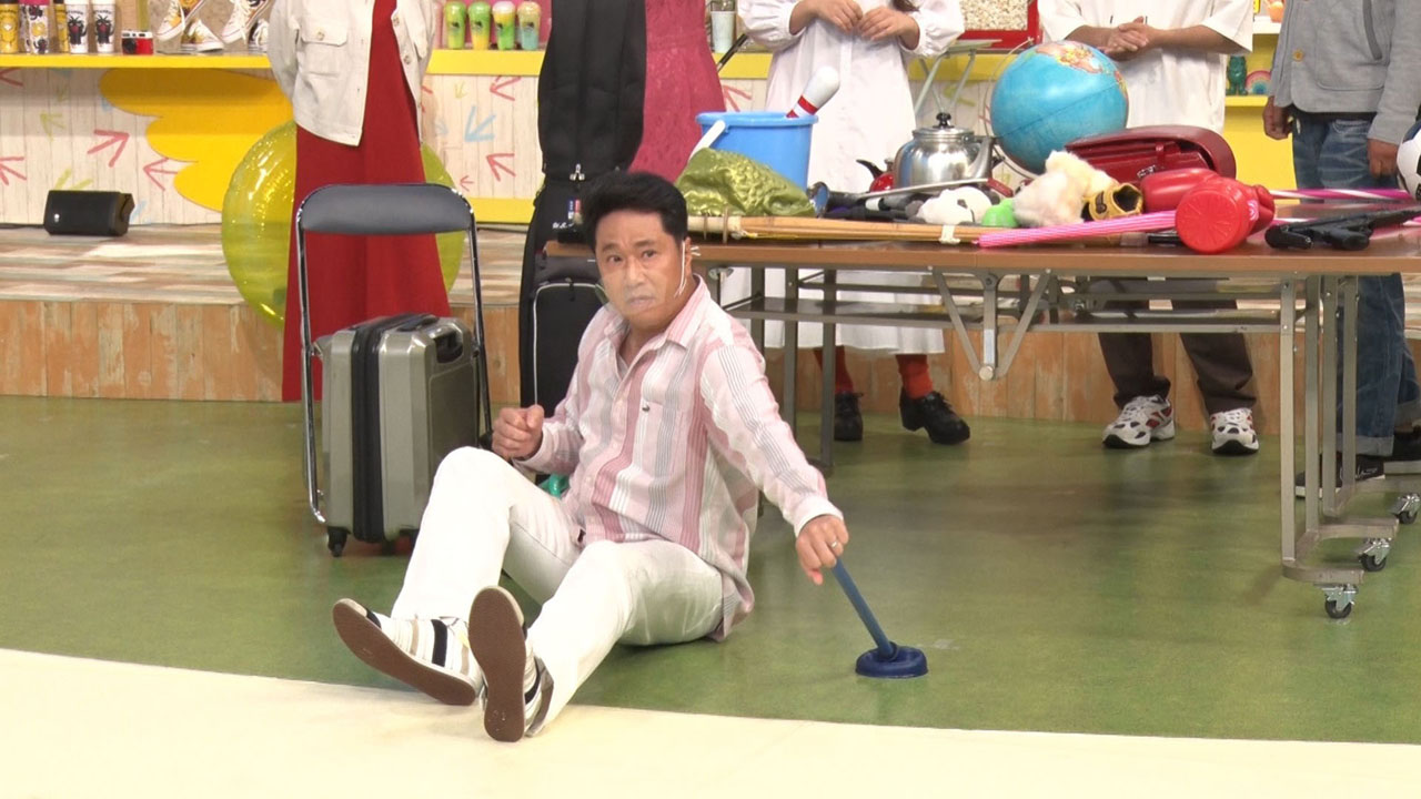 モノボケを披露する森川隆二。