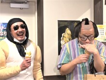 左から、笑い飯・西田、岸大介。(c)ABCテレビ