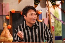 サバンナ八木 (c)カンテレ