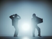 「JUMP & SONIC - HEY-YO!! -」のミュージックビデオより。