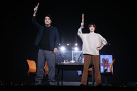 「チュロ上げゲーム」の様子。