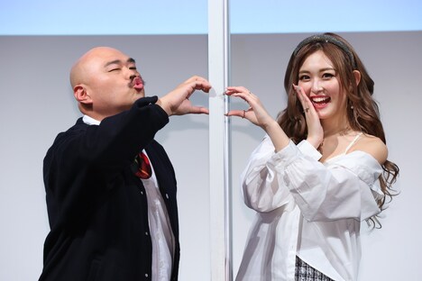 クロちゃんとゆうちゃみ。