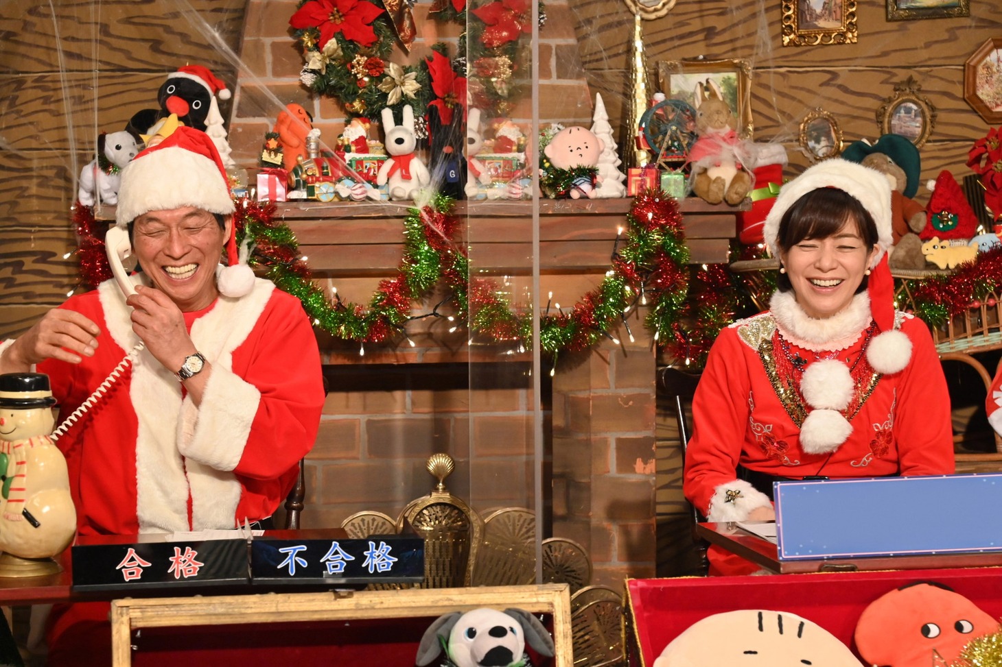 左から、明石家さんま、八木亜希子。(c)フジテレビ