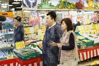 ハイヒール・モモコとマツコ・デラックス。(c)MBS