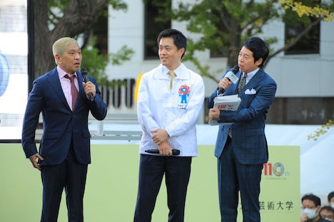 ダウンタウンと吉村洋文府知事。