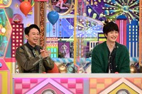 有吉弘行と岡田将生。(c)テレビ朝日