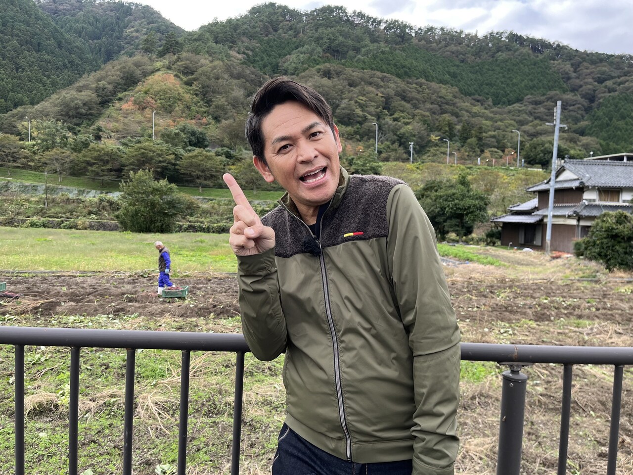 ますだおかだ岡田、兵庫・朝来市を盛り上げる外国人兄弟を取材