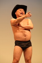 ハリウッドザコシショウ（撮影：二瓶 彩）