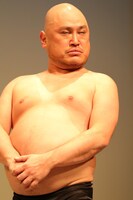 ハリウッドザコシショウ（撮影：二瓶 彩）