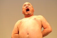 ハリウッドザコシショウ（撮影：二瓶 彩）