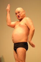 ハリウッドザコシショウ（撮影：二瓶 彩）