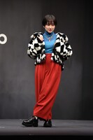 濱本愛弓氏にコーディネートしてもらったラランド・サーヤ。