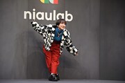 濱本愛弓氏にコーディネートしてもらったラランド・サーヤ。