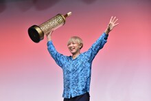 「R-1グランプリ2023」の開催会見に出席したお見送り芸人しんいち。