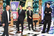 左から千鳥、かまいたち。(c)日本テレビ