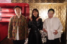 ダイアンと渋谷凪咲（中央）。