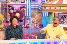ネプチューン堀内と出川哲朗。(c)テレビ朝日