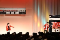 ベストアマチュア賞を受賞した深海魚の漫才。アマチュア感を出す。